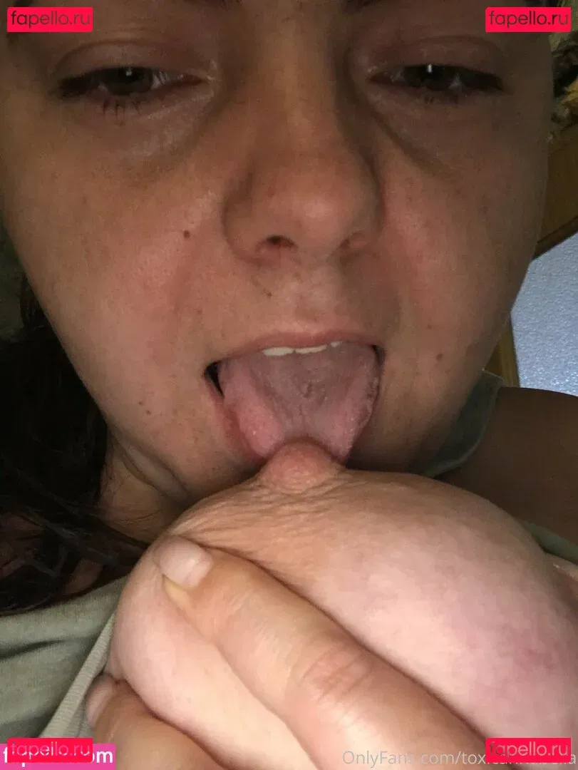 toxicannabella Onlyfans Photo Gallery 