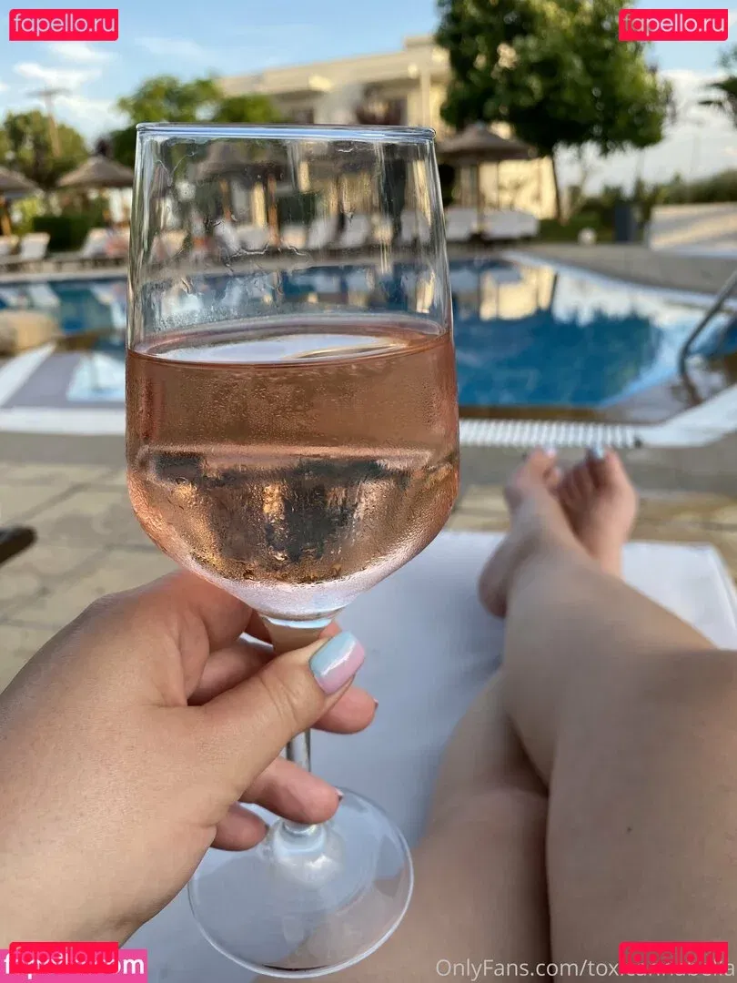 toxicannabella Onlyfans Photo Gallery 