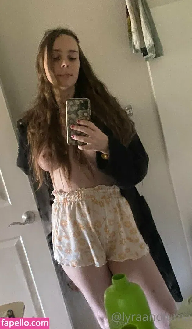 lyraandluma Onlyfans Photo Gallery 