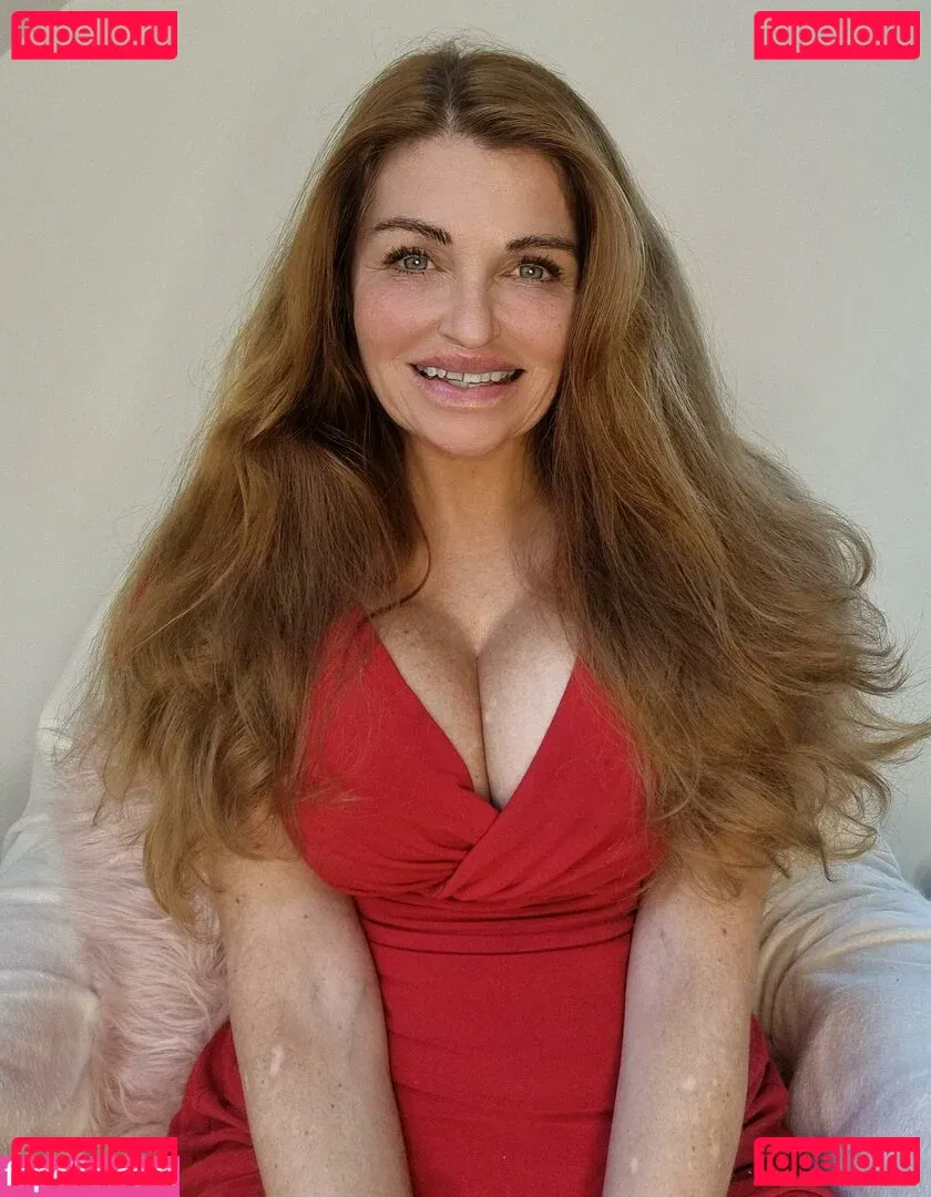 Christina Goldielocks Onlyfans Photo Gallery 