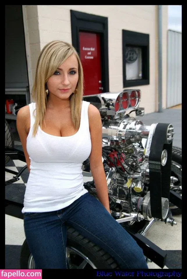 Samantha Taylor Onlyfans Photo Gallery 