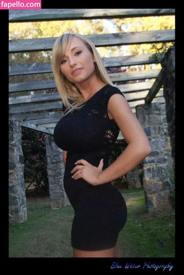 Samantha Taylor Onlyfans Photo Gallery 