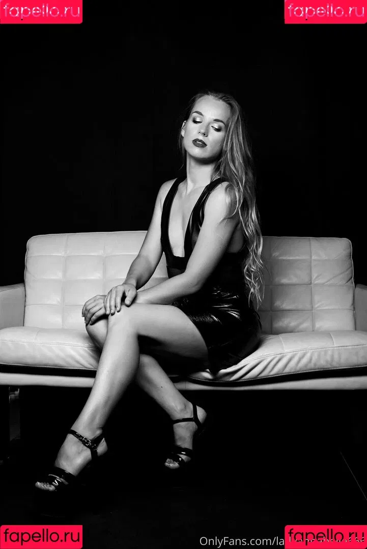 Lady Annabelle Onlyfans Photo Gallery 