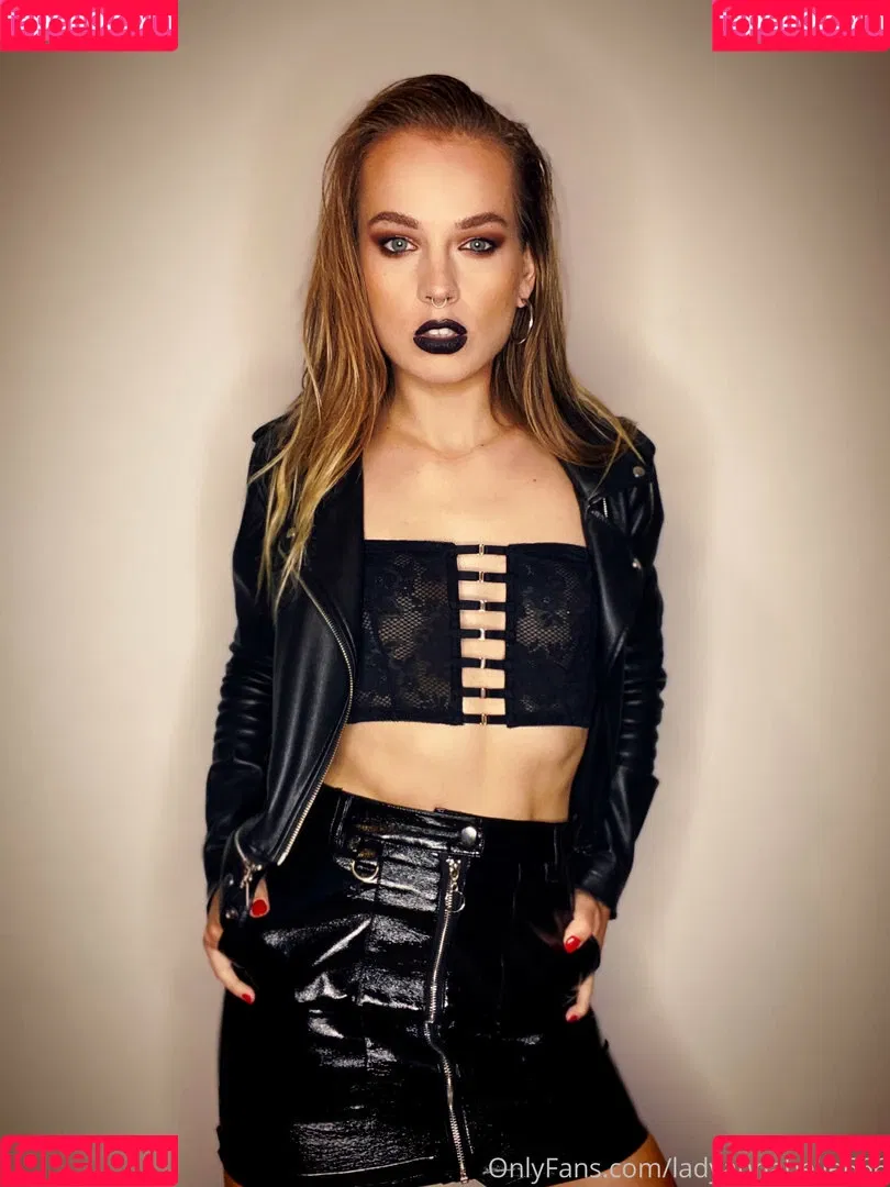 Lady Annabelle Onlyfans Photo Gallery 