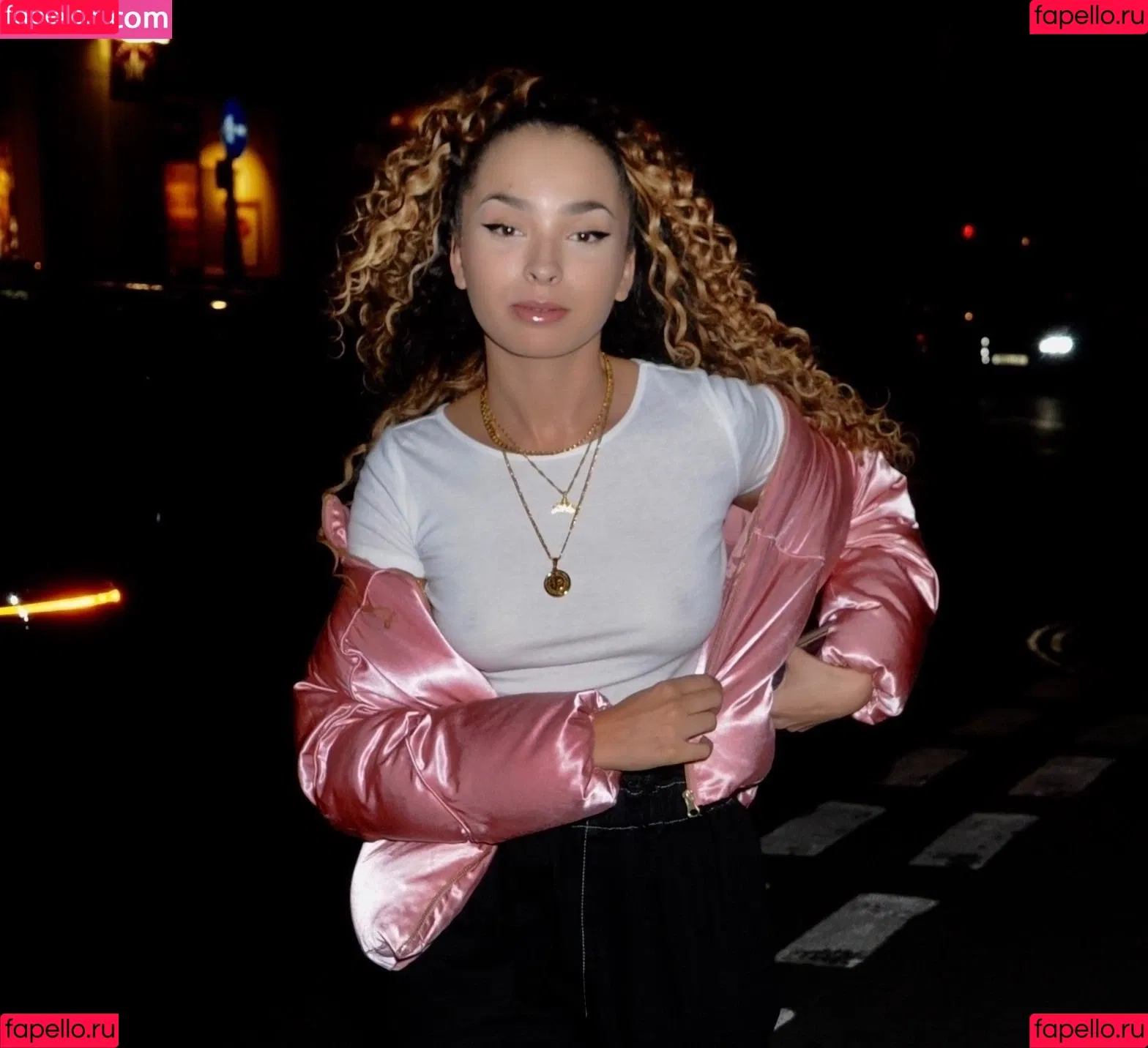 Ella Eyre Onlyfans Photo Gallery 
