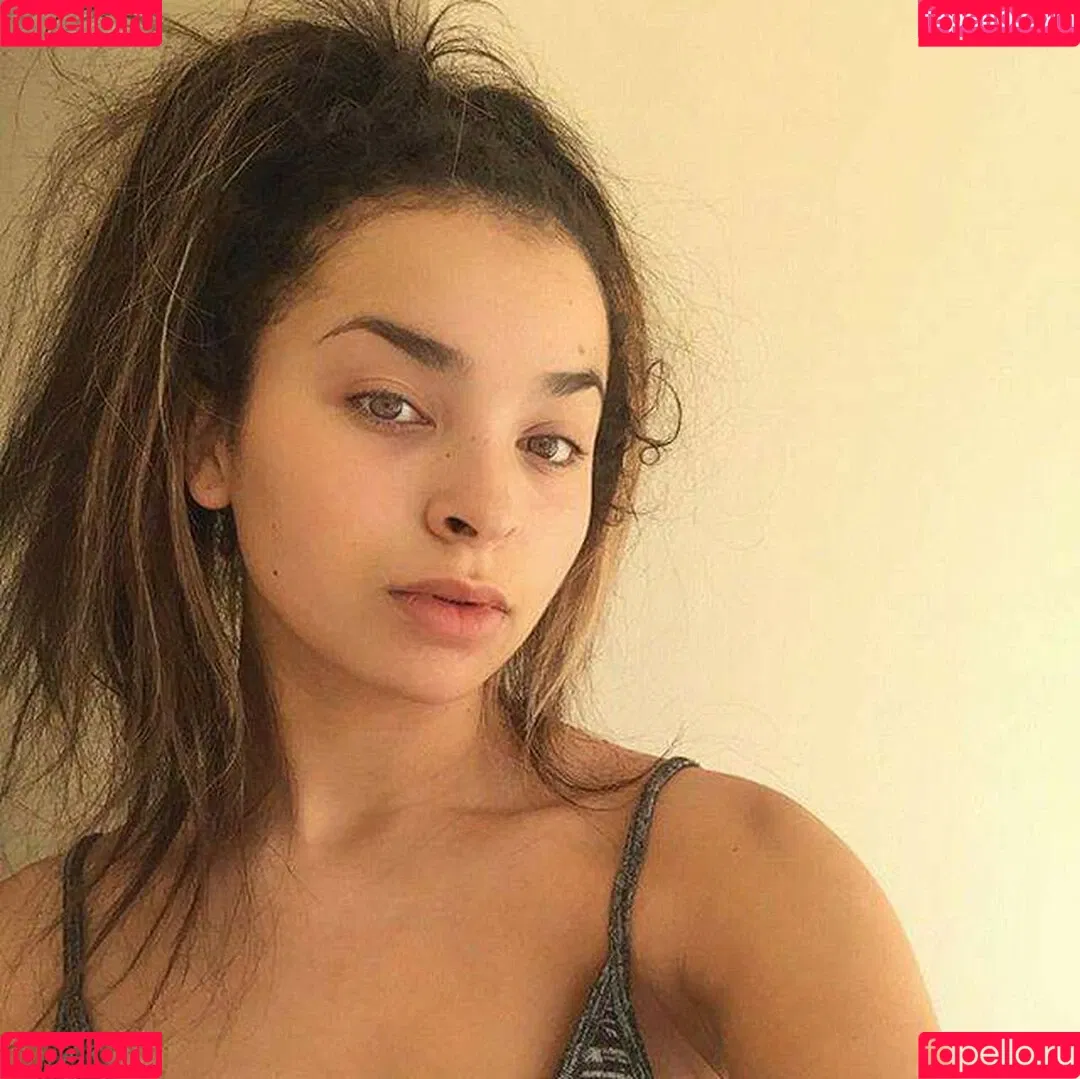 Ella Eyre Onlyfans Photo Gallery 