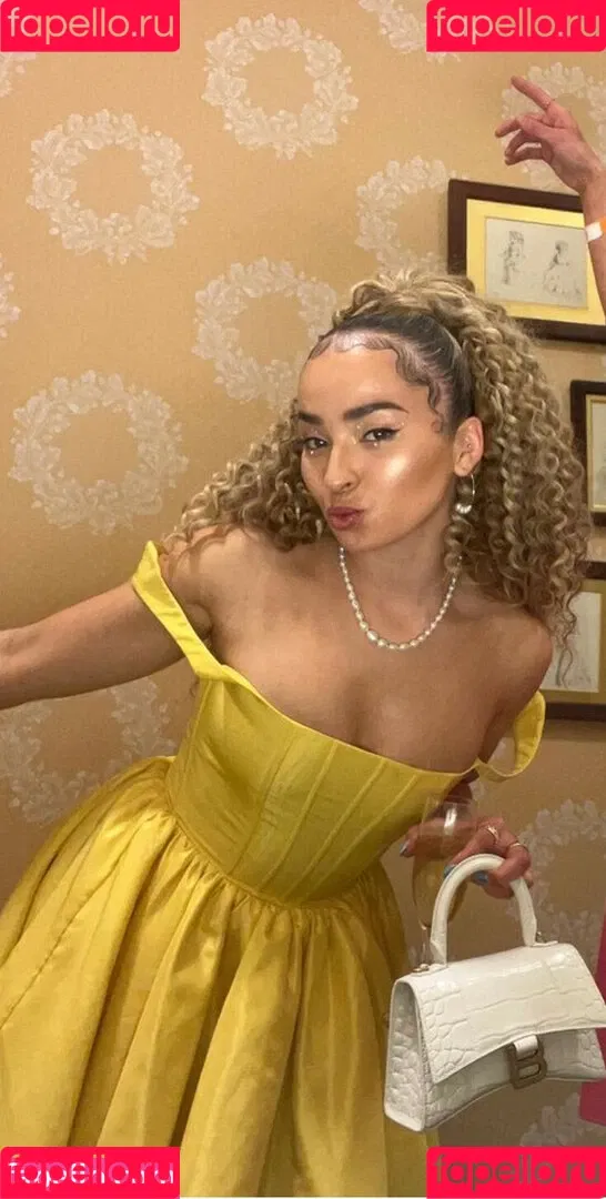Ella Eyre Onlyfans Photo Gallery 