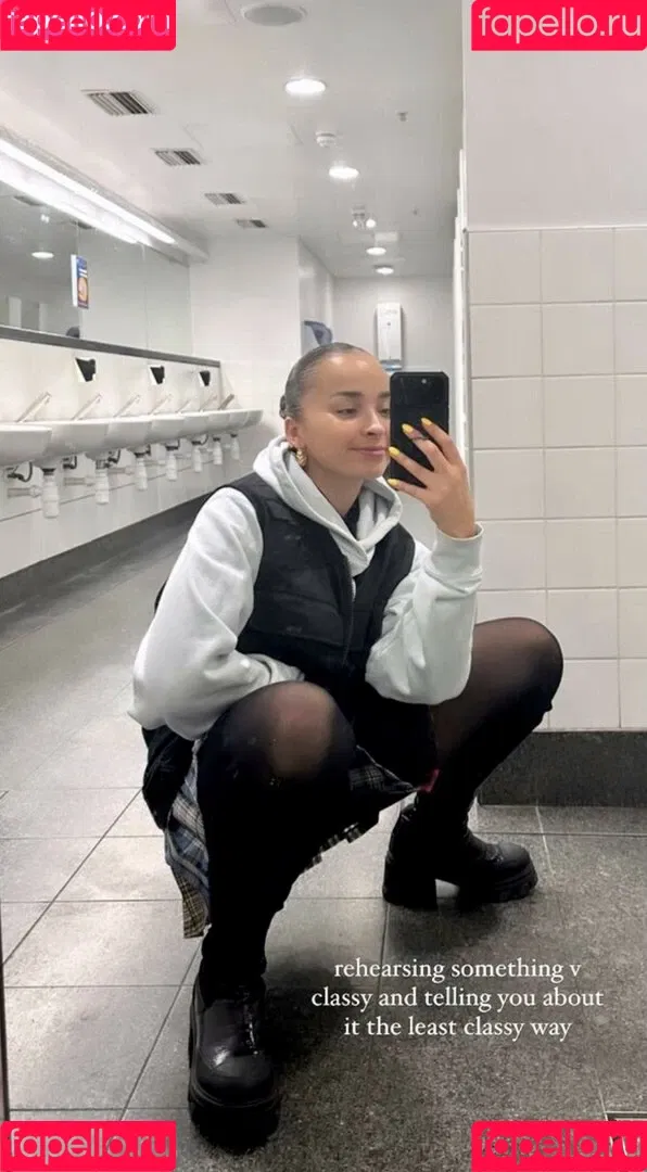 Ella Eyre Onlyfans Photo Gallery 