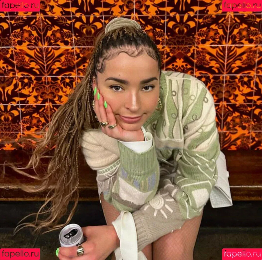 Ella Eyre Onlyfans Photo Gallery 