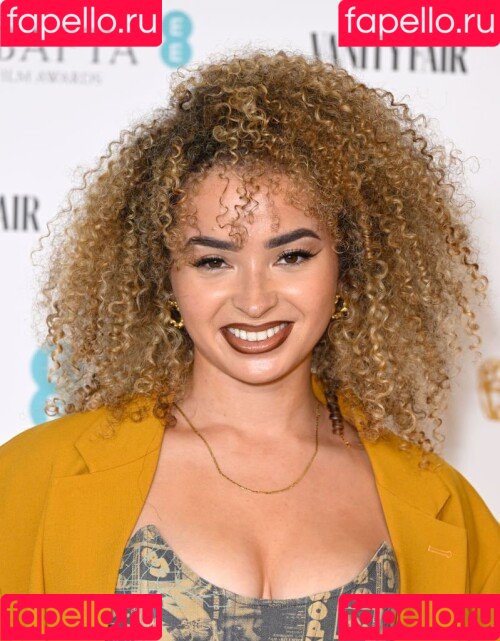 Ella Eyre Onlyfans Photo Gallery 