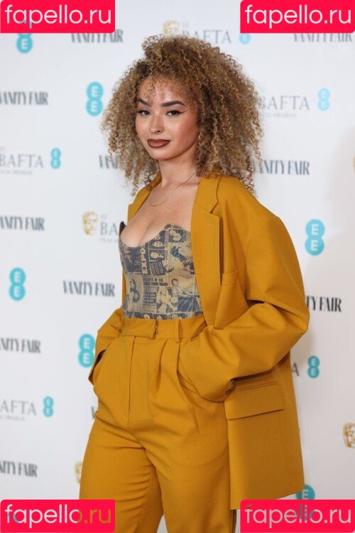 Ella Eyre Onlyfans Photo Gallery 