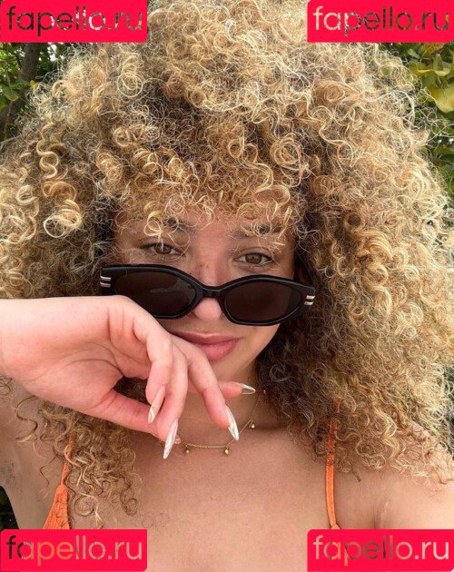 Ella Eyre Onlyfans Photo Gallery 