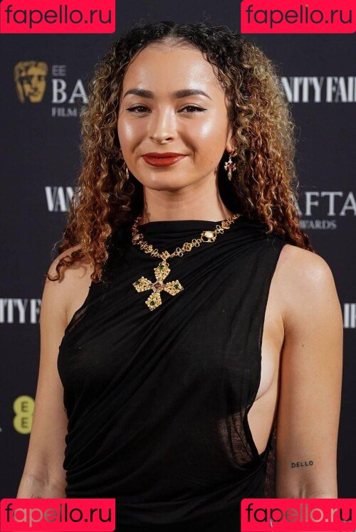 Ella Eyre Onlyfans Photo Gallery 