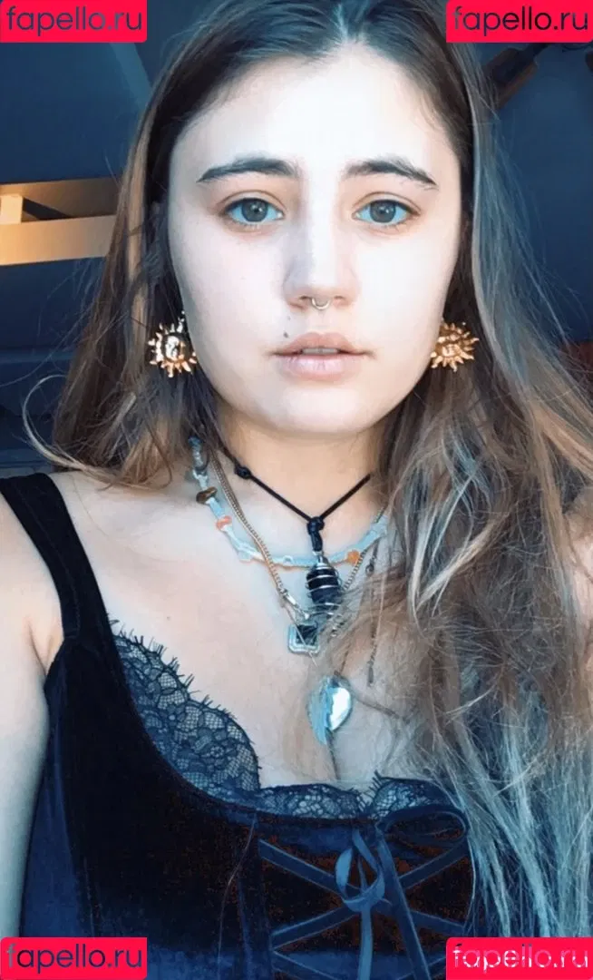 Lia Marie Johnson Onlyfans Photo Gallery 