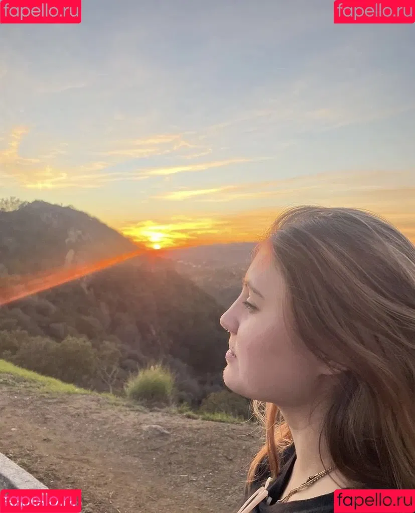 Lia Marie Johnson Onlyfans Photo Gallery 