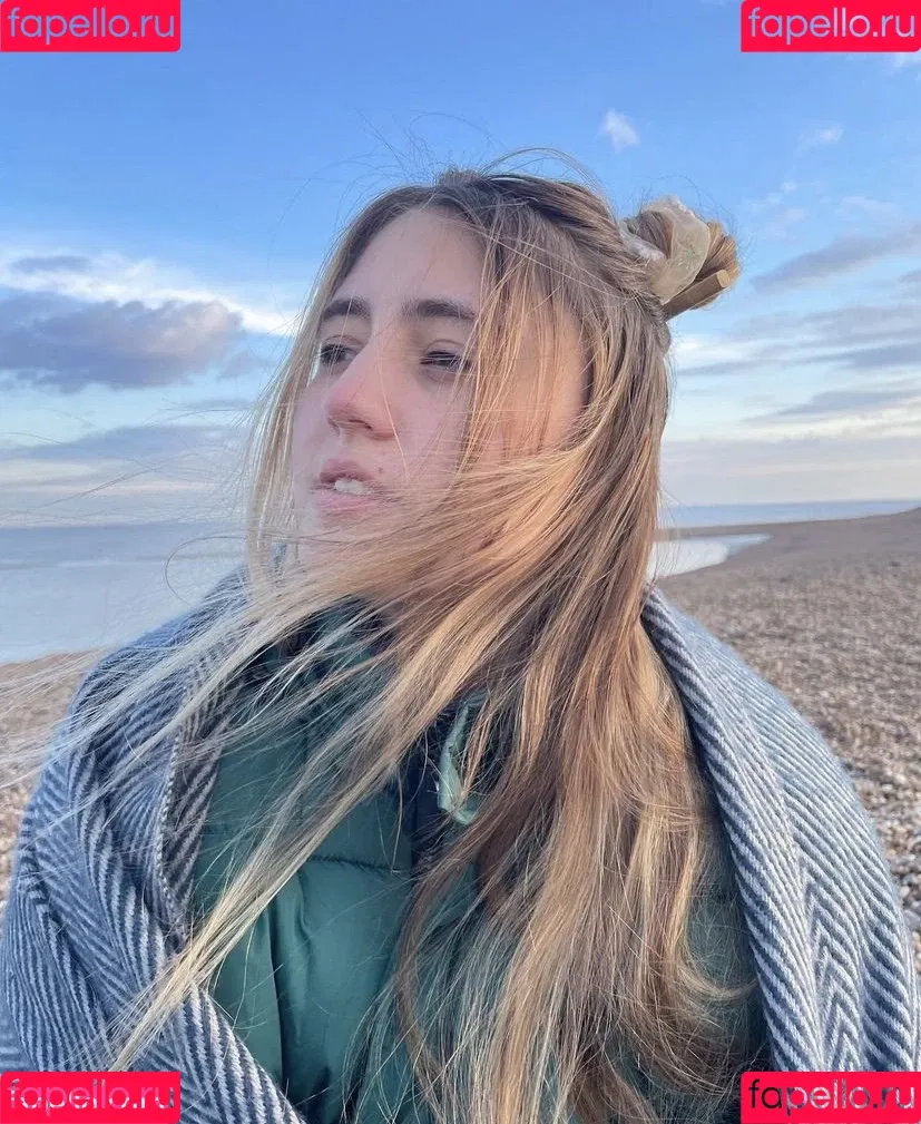 Lia Marie Johnson Onlyfans Photo Gallery 