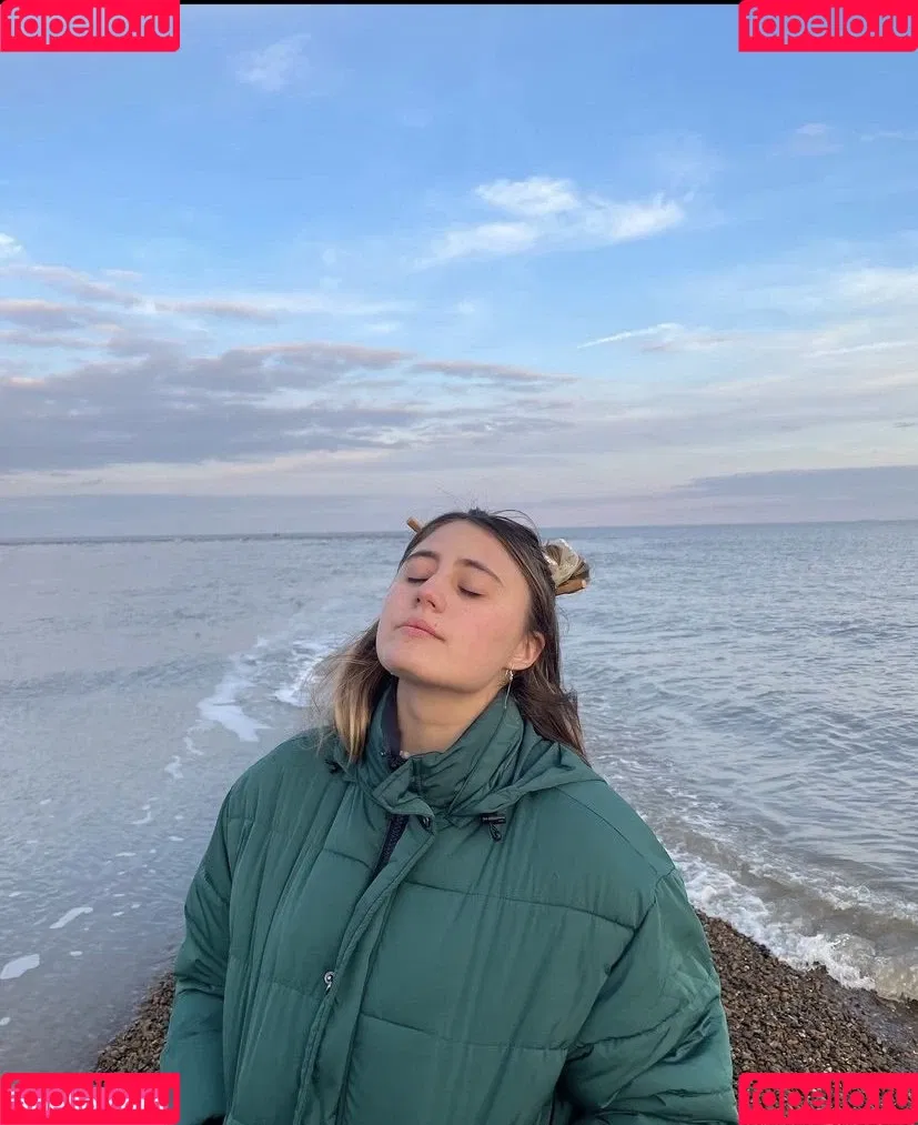 Lia Marie Johnson Onlyfans Photo Gallery 