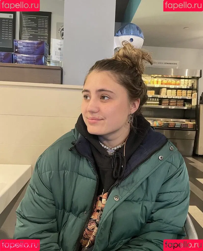 Lia Marie Johnson Onlyfans Photo Gallery 