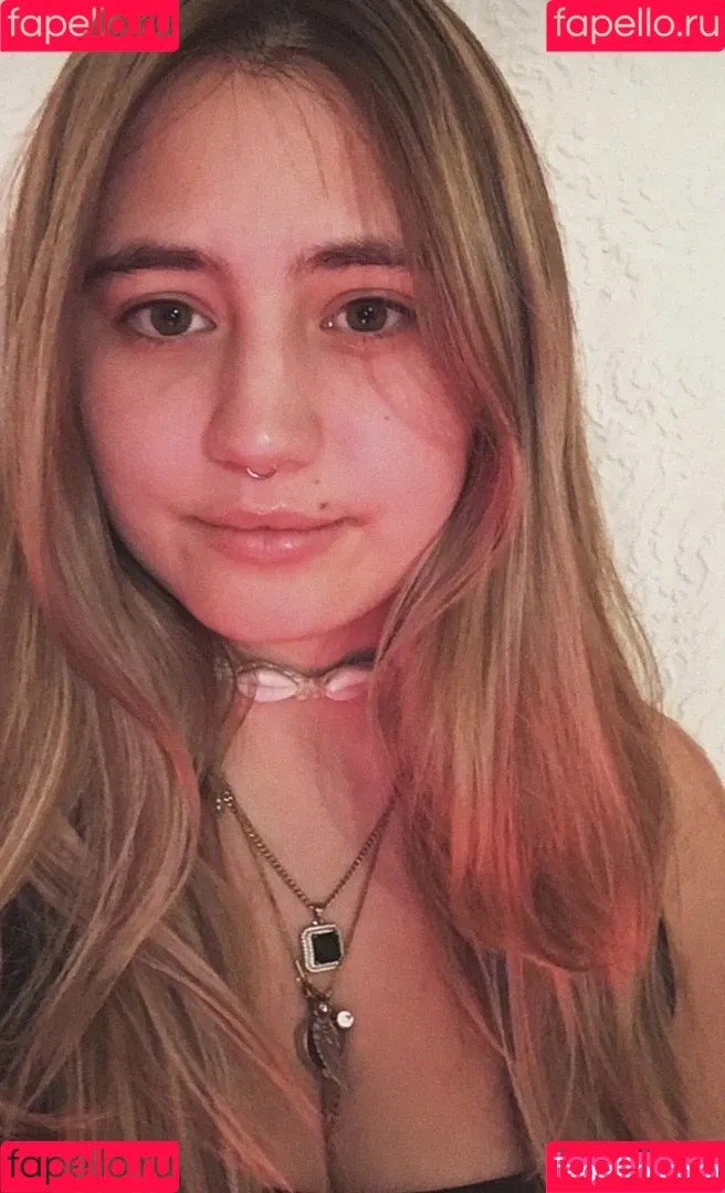 Lia Marie Johnson Onlyfans Photo Gallery 