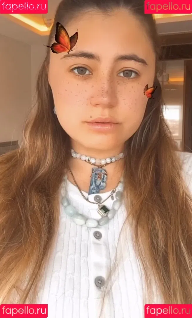 Lia Marie Johnson Onlyfans Photo Gallery 