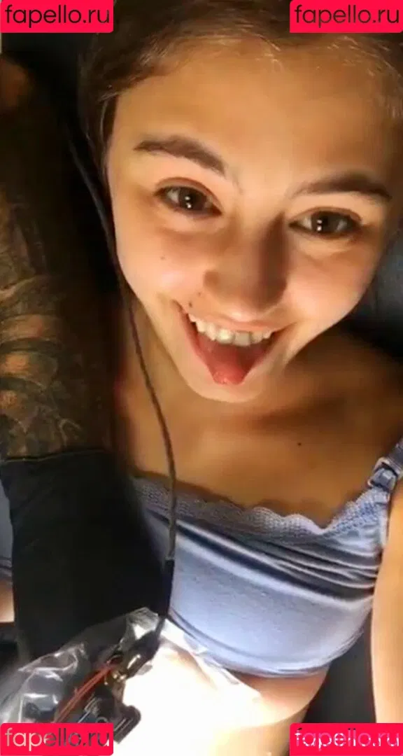 Lia Marie Johnson Onlyfans Photo Gallery 