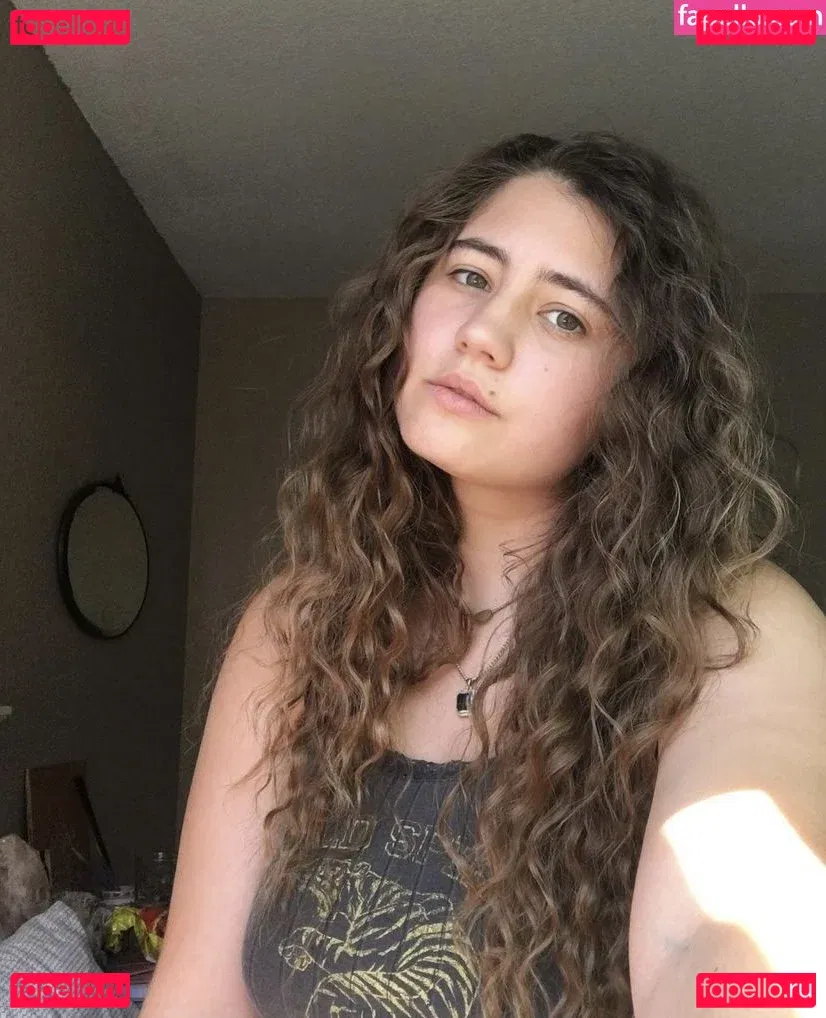 Lia Marie Johnson Onlyfans Photo Gallery 