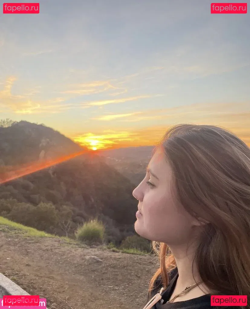 Lia Marie Johnson Onlyfans Photo Gallery 