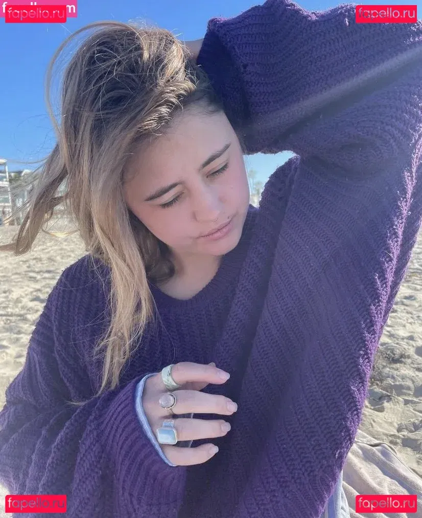 Lia Marie Johnson Onlyfans Photo Gallery 