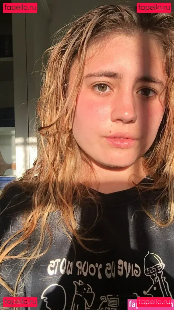 Lia Marie Johnson Onlyfans Photo Gallery 