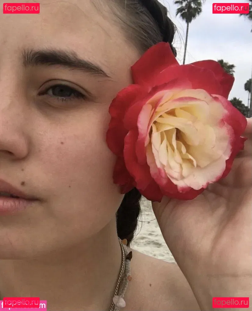 Lia Marie Johnson Onlyfans Photo Gallery 