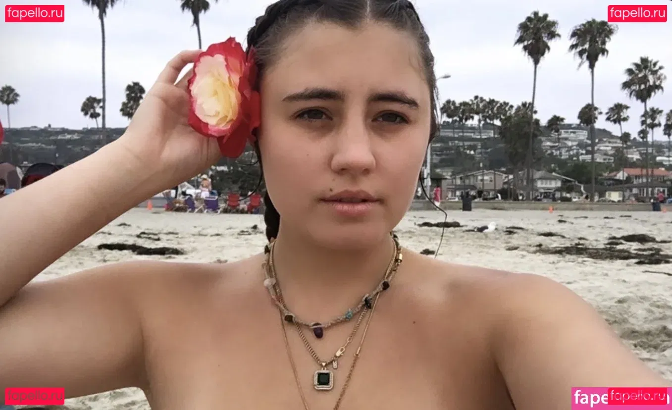 Lia Marie Johnson Onlyfans Photo Gallery 