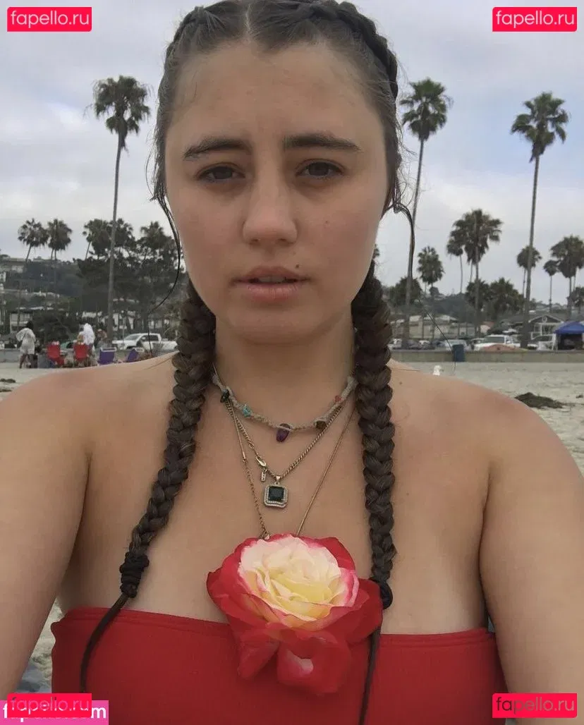 Lia Marie Johnson Onlyfans Photo Gallery 