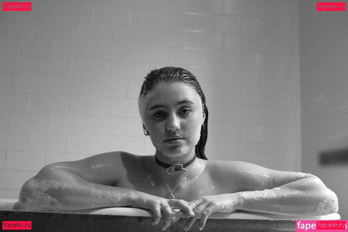 Lia Marie Johnson Onlyfans Photo Gallery 