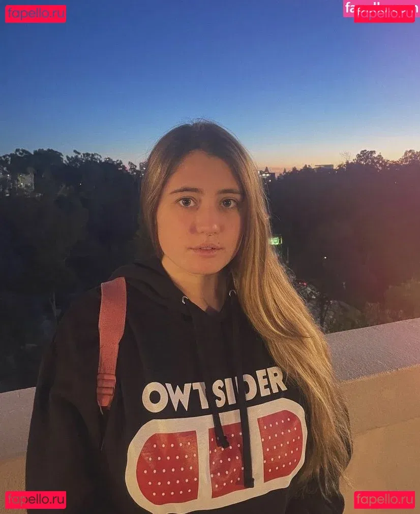 Lia Marie Johnson Onlyfans Photo Gallery 