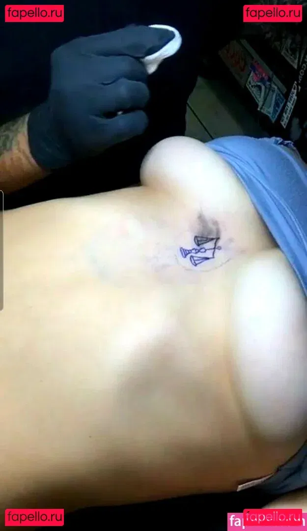 Lia Marie Johnson Onlyfans Photo Gallery 