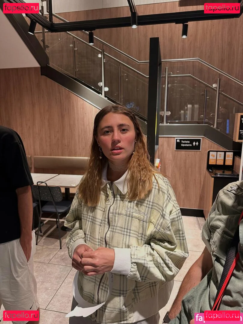 Lia Marie Johnson Onlyfans Photo Gallery 