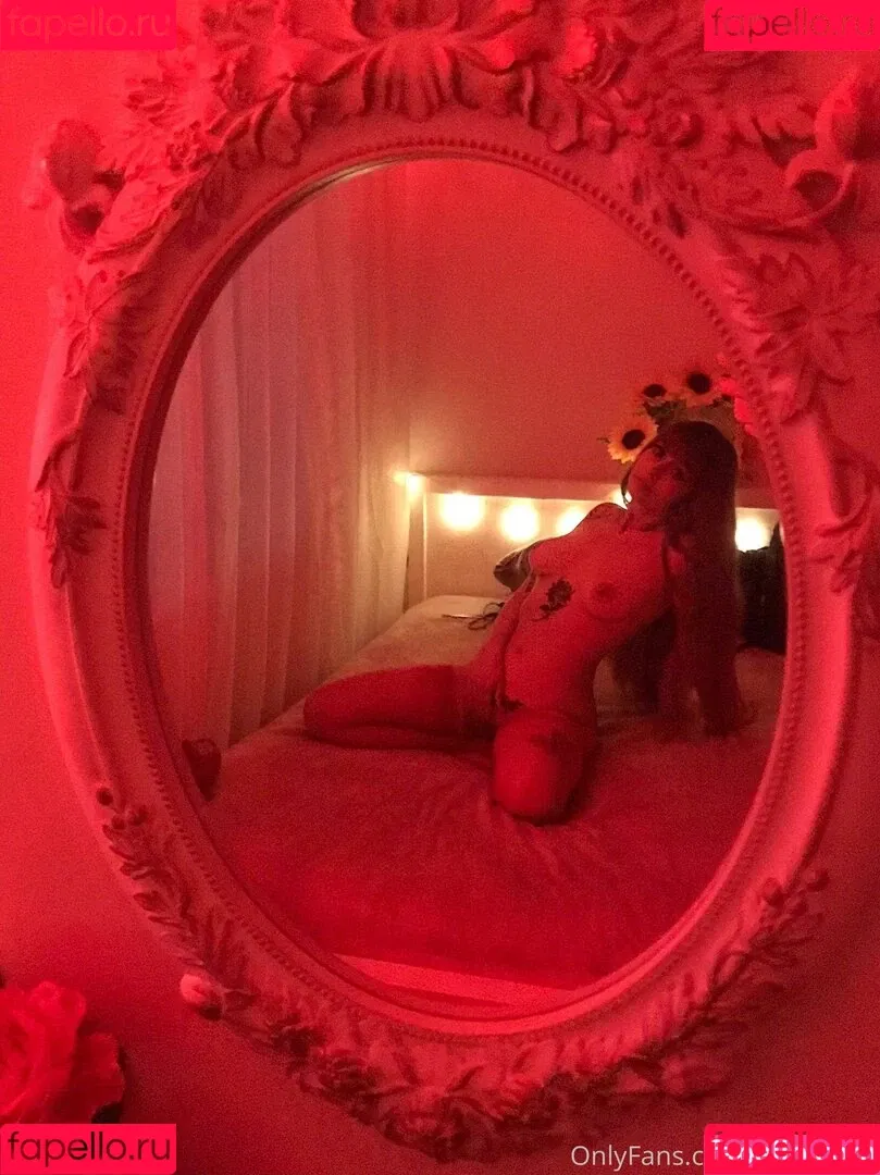Dea Afrodite Onlyfans Photo Gallery 