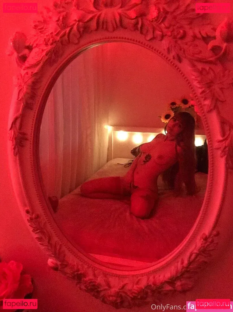 Dea Afrodite Onlyfans Photo Gallery 