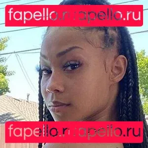 YooItsChill Onlyfans Photo Gallery 