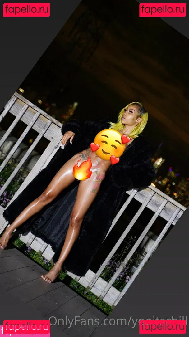 YooItsChill Onlyfans Photo Gallery 