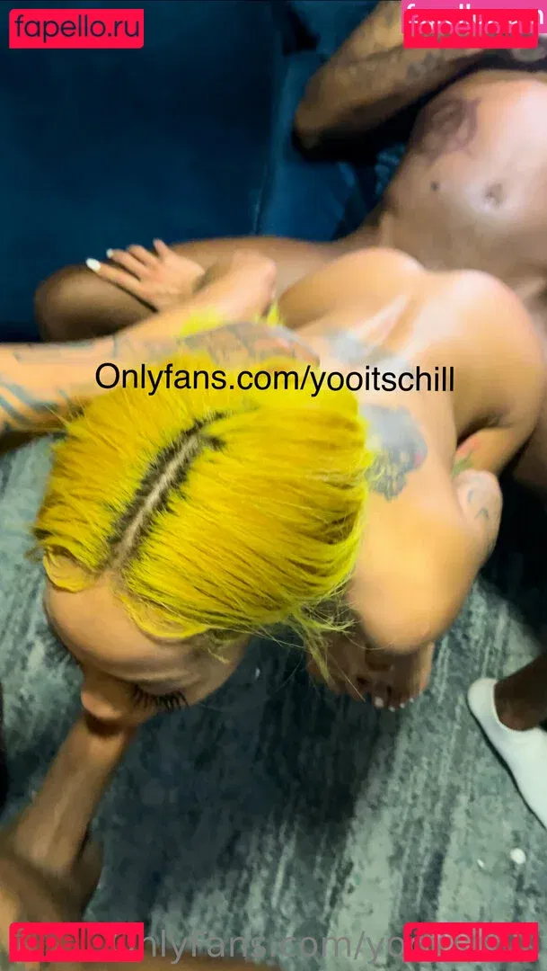 YooItsChill Onlyfans Photo Gallery 