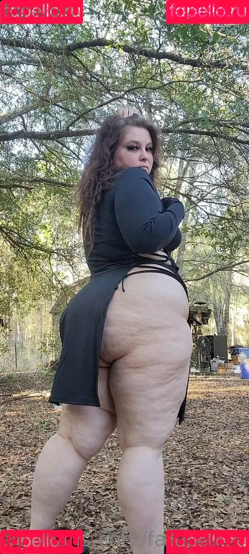 fatassgoddessfree Onlyfans Photo Gallery 
