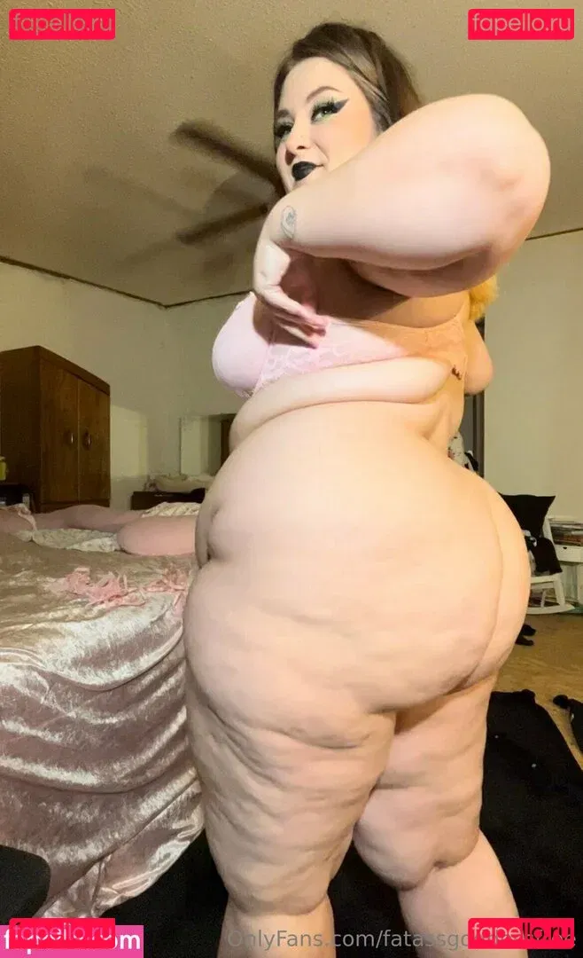 fatassgoddessfree Onlyfans Photo Gallery 