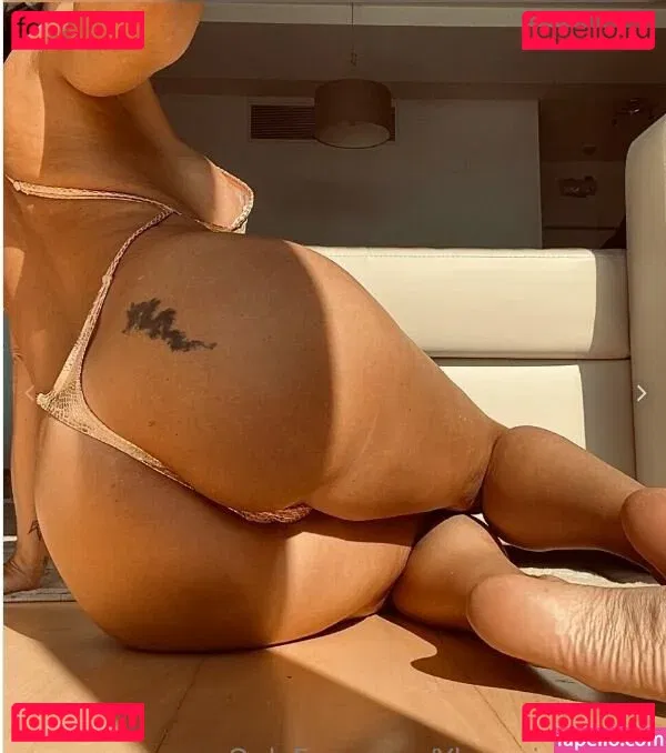 Ylennoir Onlyfans Photo Gallery 