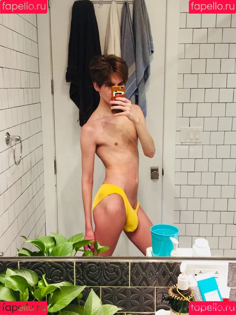 hunnydewboy Onlyfans Photo Gallery 