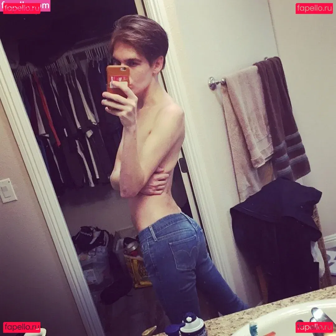 hunnydewboy Onlyfans Photo Gallery 