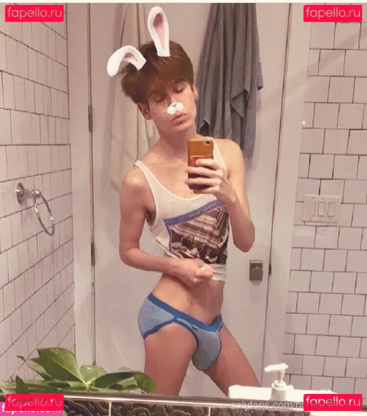 hunnydewboy Onlyfans Photo Gallery 