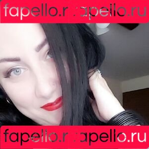 GothFemmeFatale Onlyfans Photo Gallery 