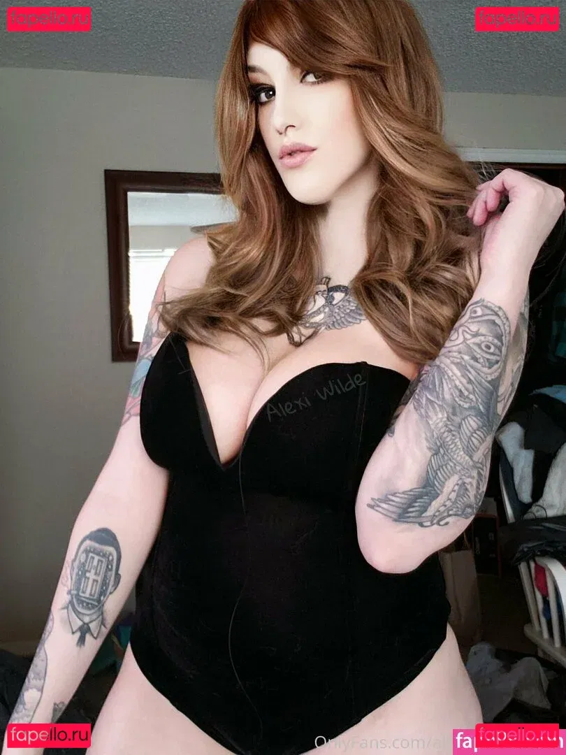 alexiwildexxx Onlyfans Photo Gallery 