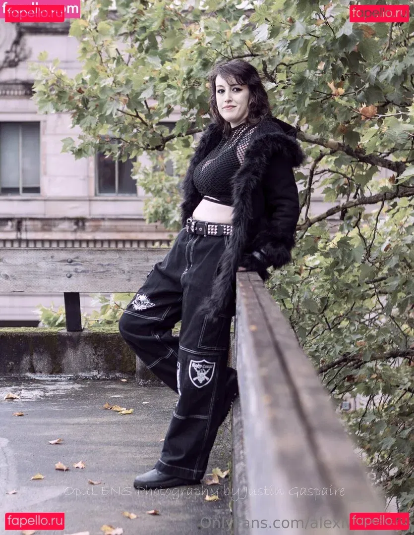 alexiwildexxx Onlyfans Photo Gallery 